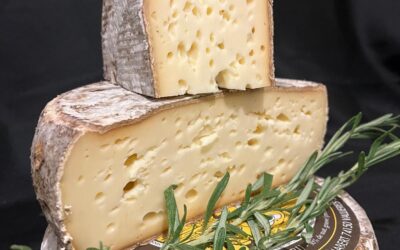 Tomme de Savoie au four